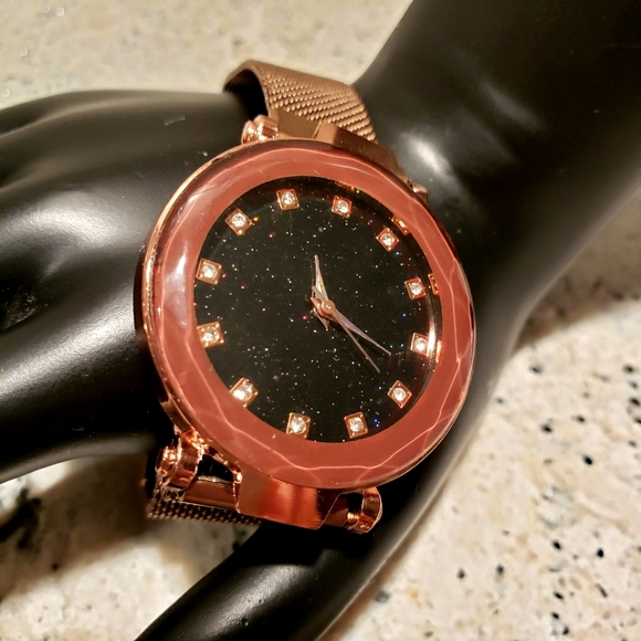 Watch. - Picture 6 of 9